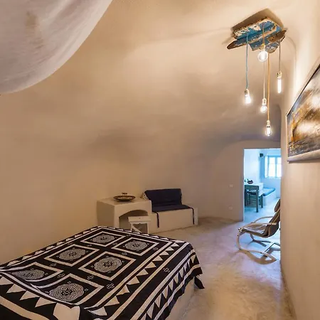 Hostel Caveland *