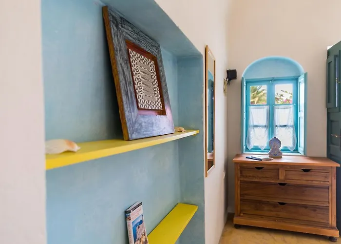 Caveland Auberge de jeunesse Karterados (Santorini)